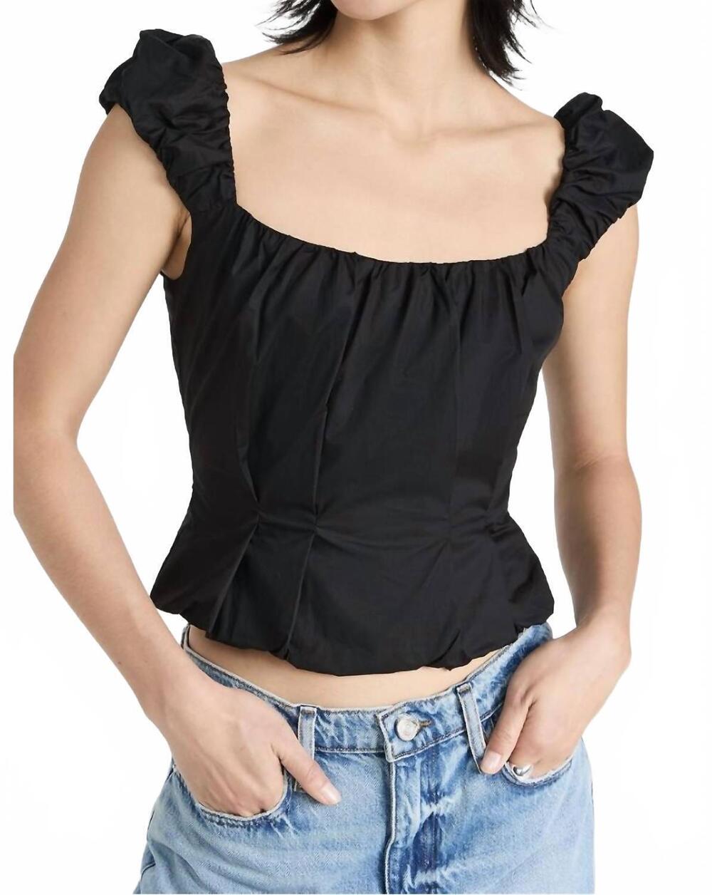 NEW LIONESS almost famous cropped top in black